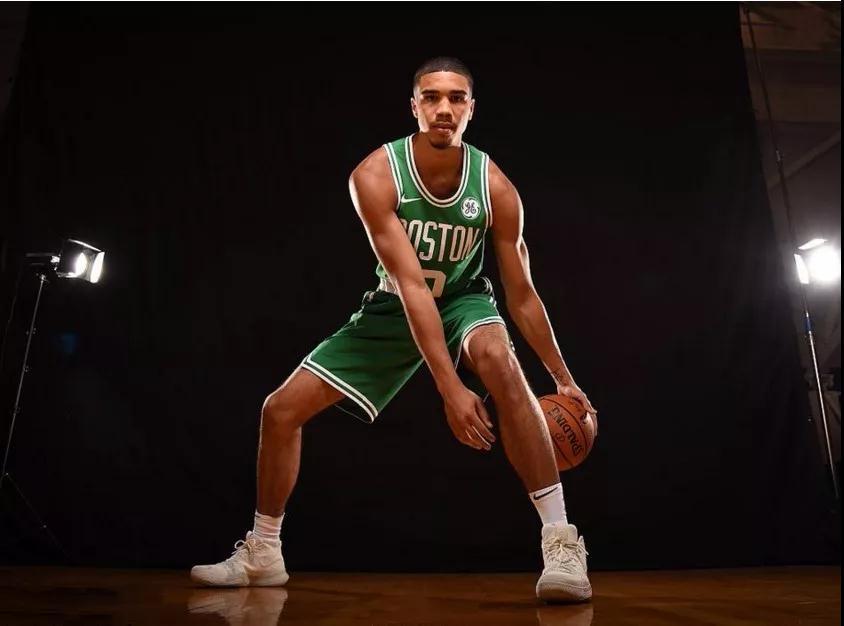 争夺中游刃 争夺中游刃